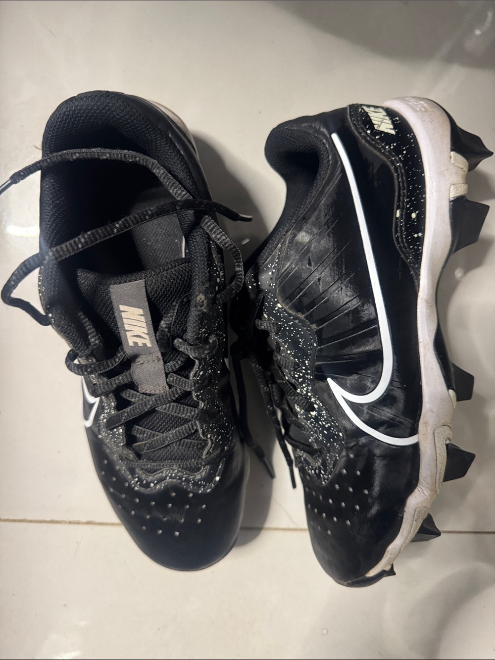 Nike Youth Football  Cleats with Speckled Midsole